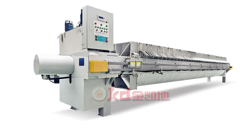 汙泥青青草免费观看视频進行潤滑和保養提高使用壽命