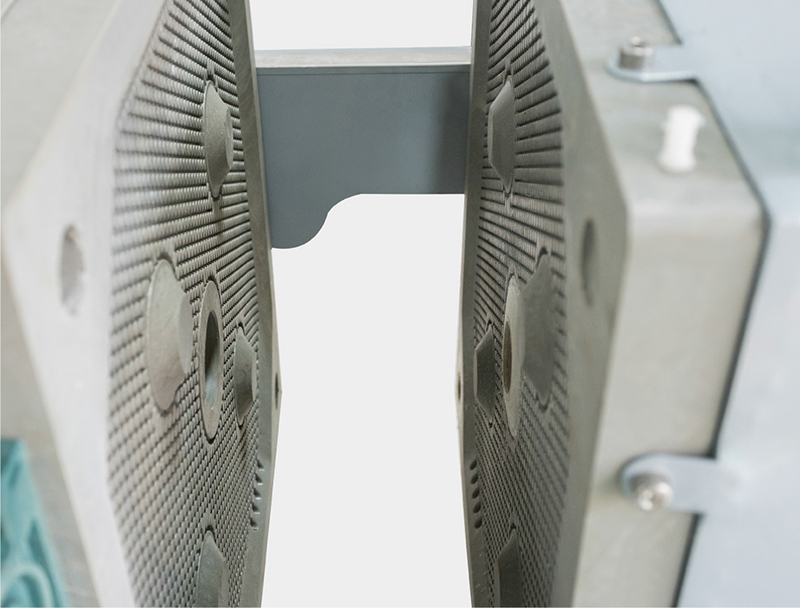 汙泥青青草免费观看视频濾布怎麽更換